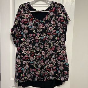 Avenue Top, size 22/24